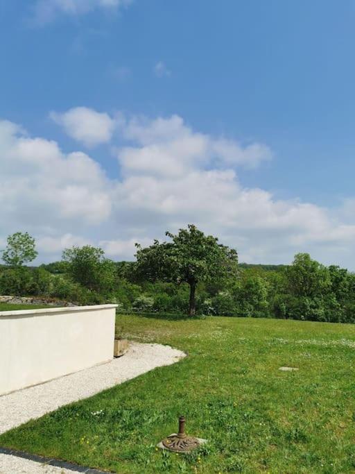 Studio Au Calme Avec Terrasse Rougemont  Exterior foto